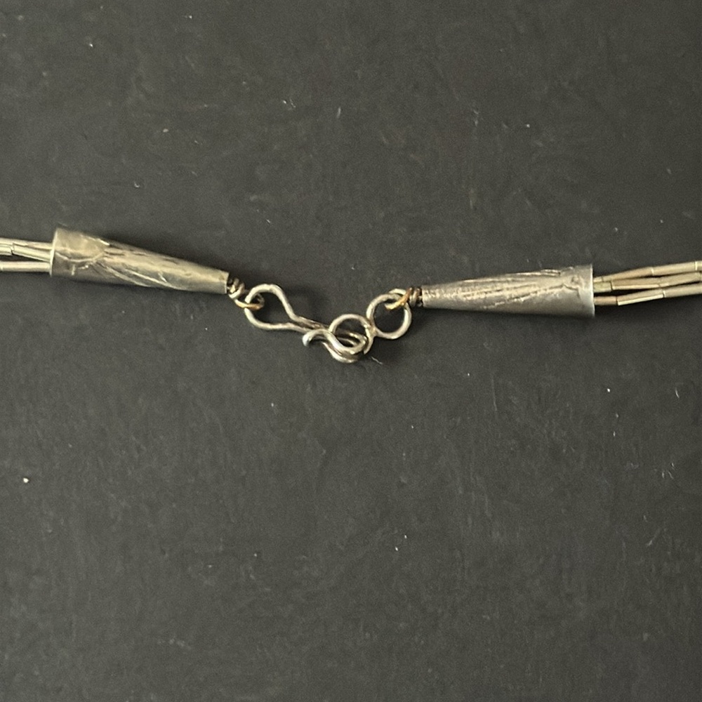 Vintage 70s Zuni Sterling Silver Bird Fetish Necklace - Picture 6 of 14
